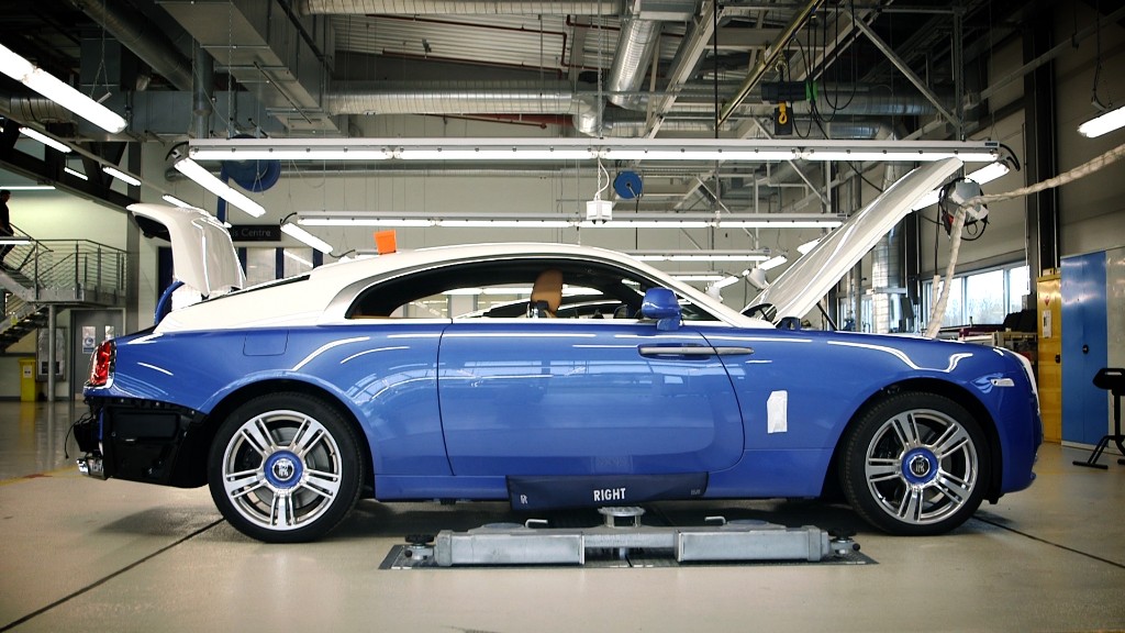 This is how you hand-make a Rolls-Royce