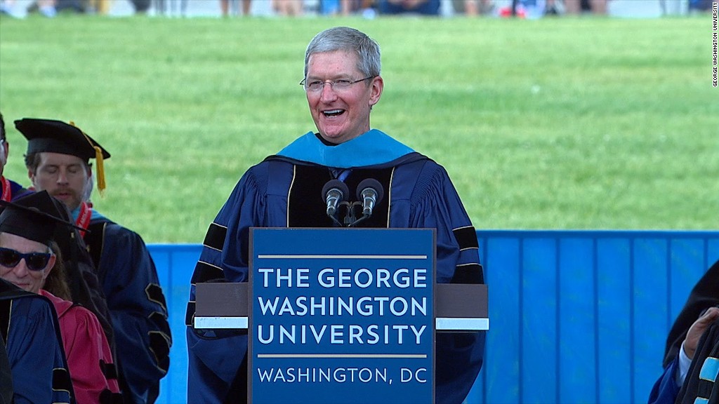 Tim Cook's advice to grads in :90