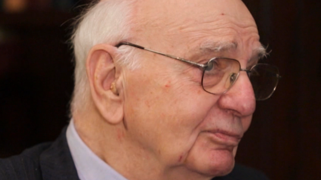 Paul Volcker: Our bank regulation is 'rickety'