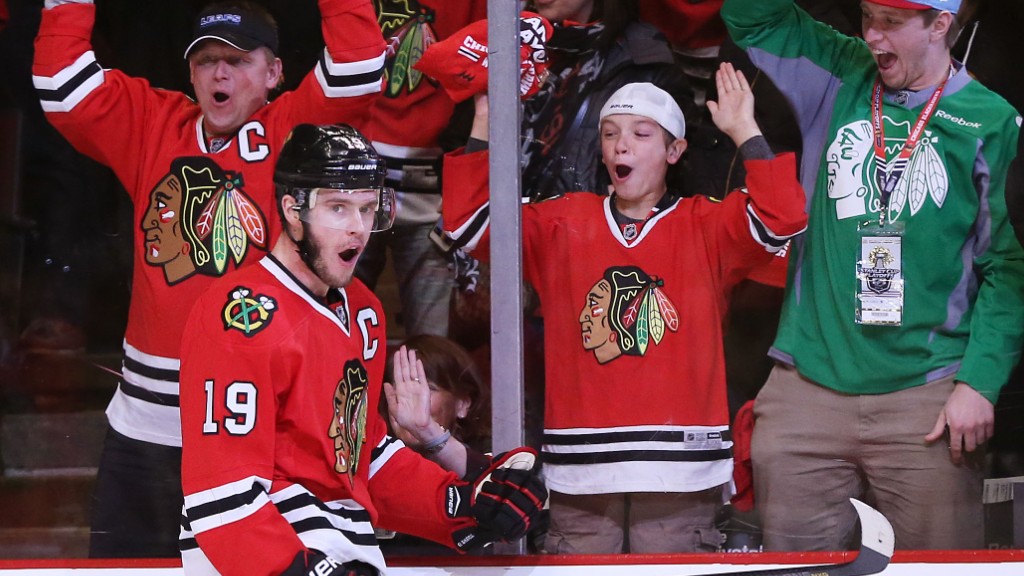 Drop the puck! Chicago hockey fans outspend NBA fans 