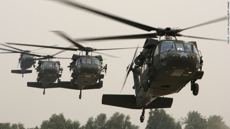 black hawk sikorsky helicopter