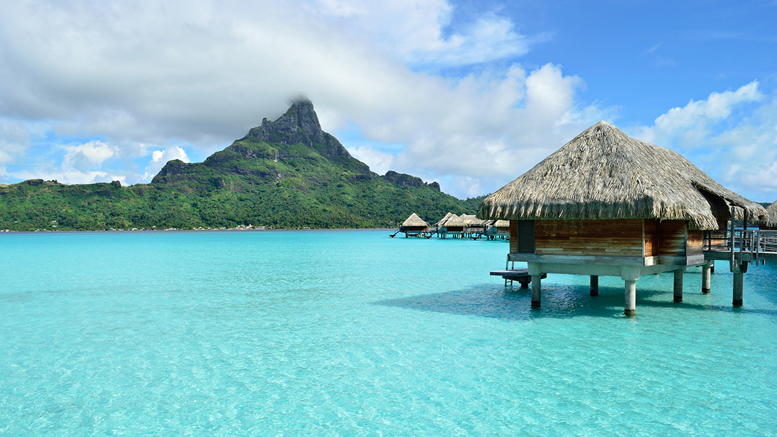 Tahitian overwater bungalow - Vacation experiences of a lifetime - CNNMoney
