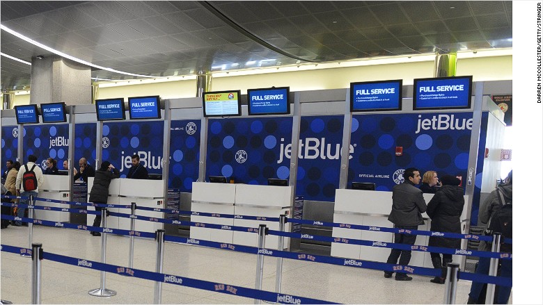 jetBlue passengers airport