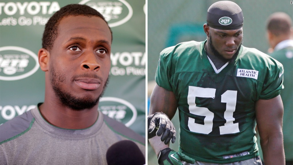 NY Jets QB's jaw broken in locker room fight