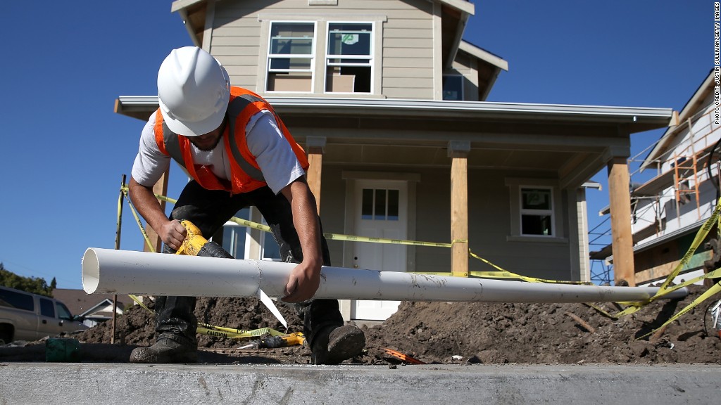 Mortgage rates stay below 4%