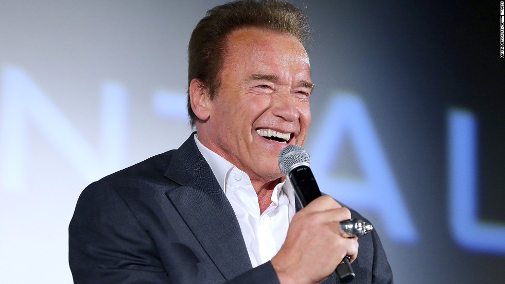 Schwarzenegger replacing Trump on 'Celebrity Apprentice'
