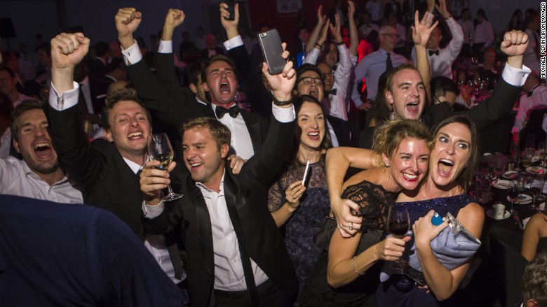 hk boxing audience 