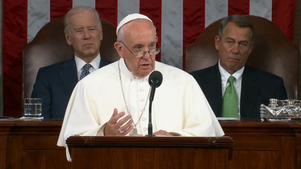 Pope Francis urges Congress to act on climate