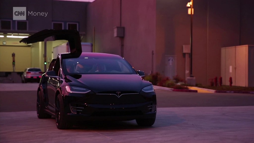 Tesla's Model X is the new king of crossover SUV's