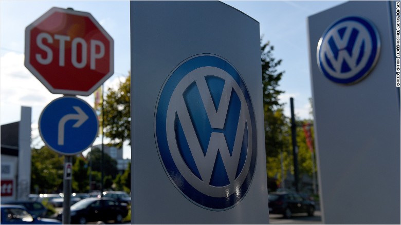 Volkswagen suspends 9 managers over diesel scandal