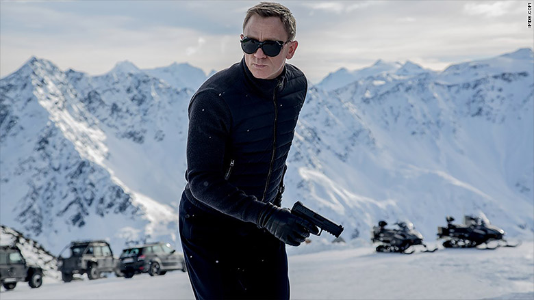 bond spectre snow