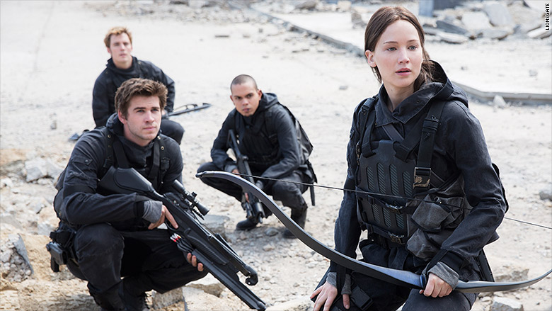 hunger games mockingjay part 2 group