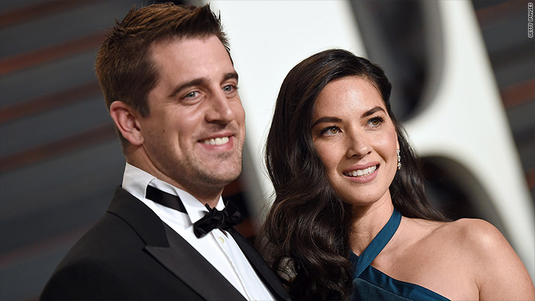 aaron rodgers olivia munn