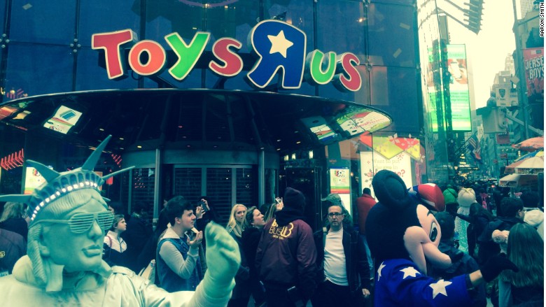 toys r us times square