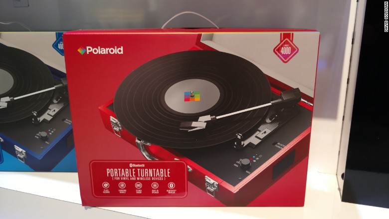 ces 2016 polaroid turntable