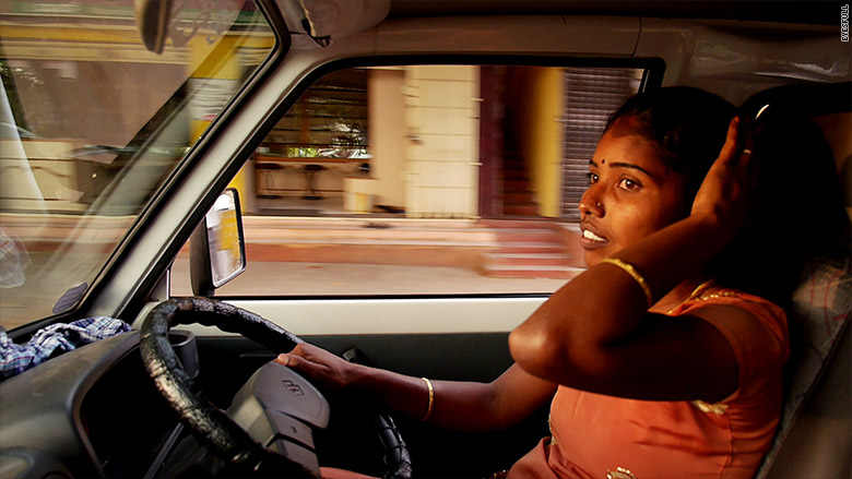 india first female taxi driving