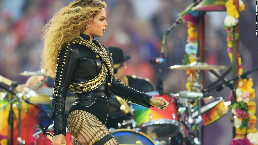 Rudy Giuliani slams Beyoncé's Super Bowl performance