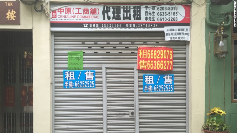 macau closed storefront 2