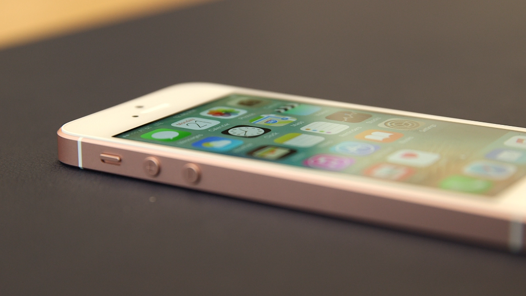 Hands-on with Apple's iPhone SE