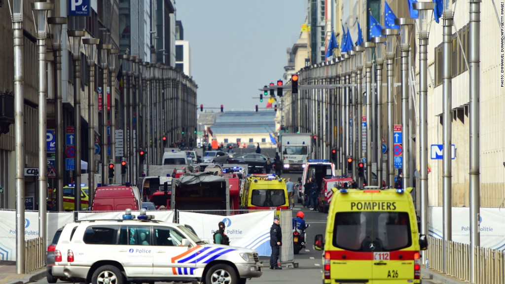 People flee from deadly Brussels explosion