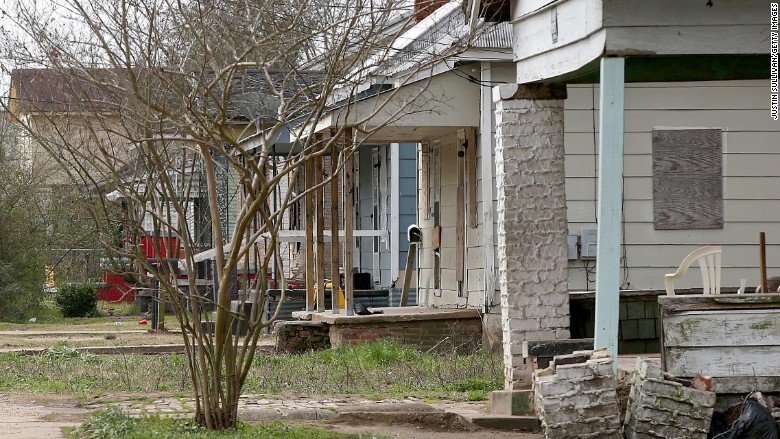 14 Million Americans Live In Extremely Poor Neighborhoods