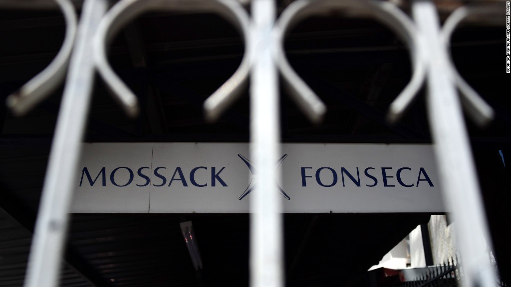 Panama Papers: Rich allegedly hid billions offshore