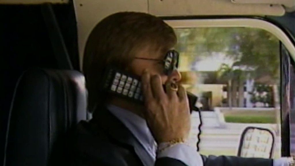 Mobile phones, '80s style