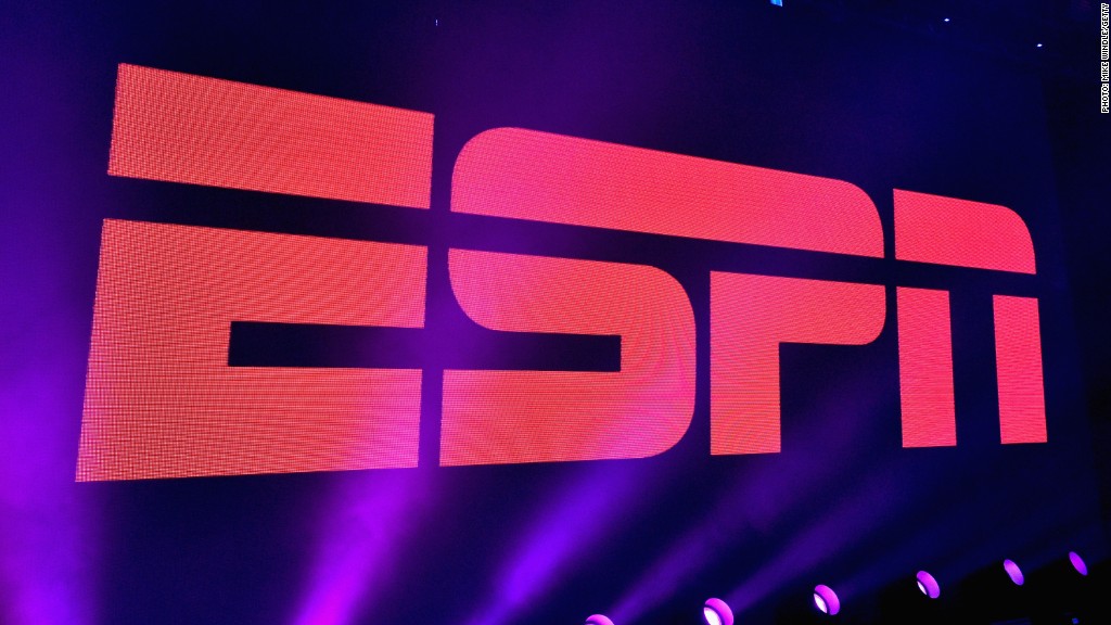 Former ESPN reporter: 'Blurred line' at network