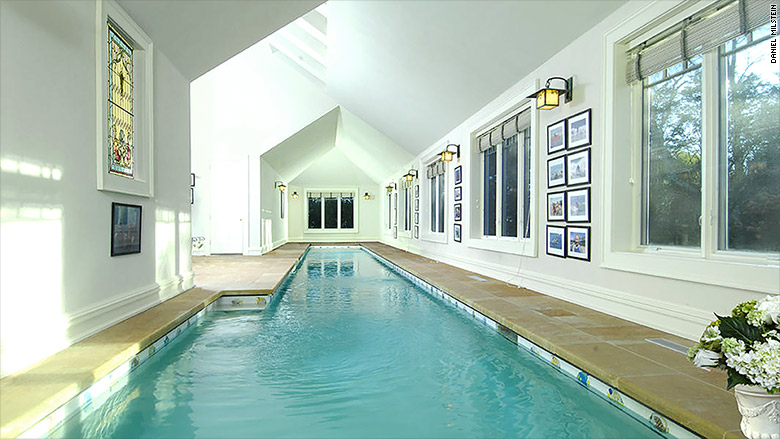 trump greenwich mansion indoor pool