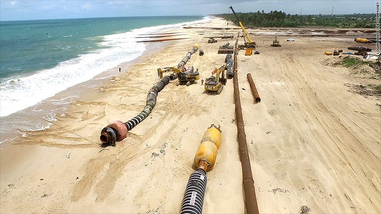 nigeria economy divided beach