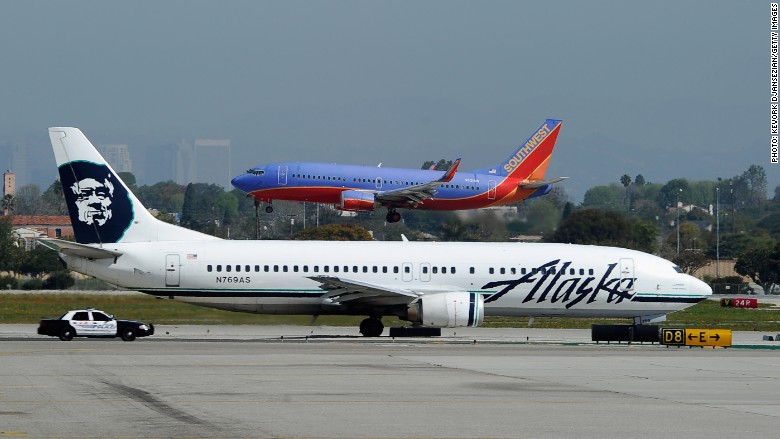 Alaska Air plane