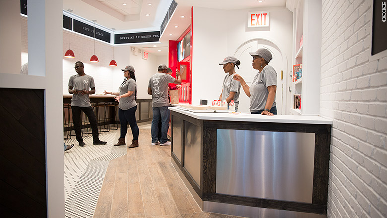 kelloggs cereal bar interior