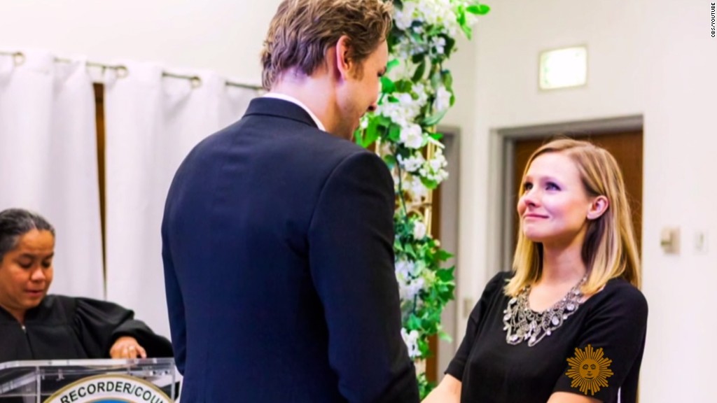 Kristen Bell shares glimpse of $142 wedding