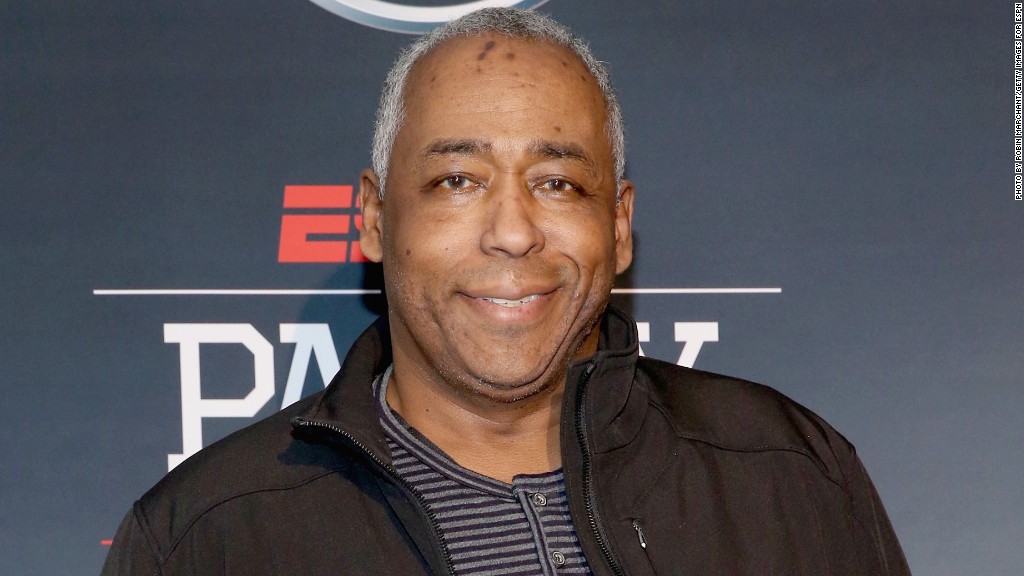 ESPN anchor John Saunders dies