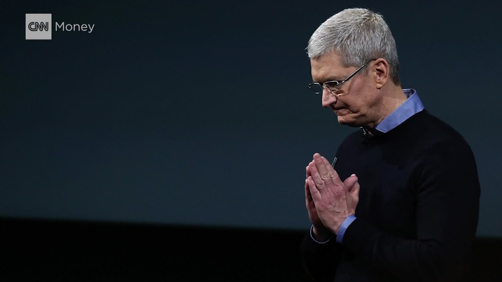 Irish residents opposed to Apple tax ruling