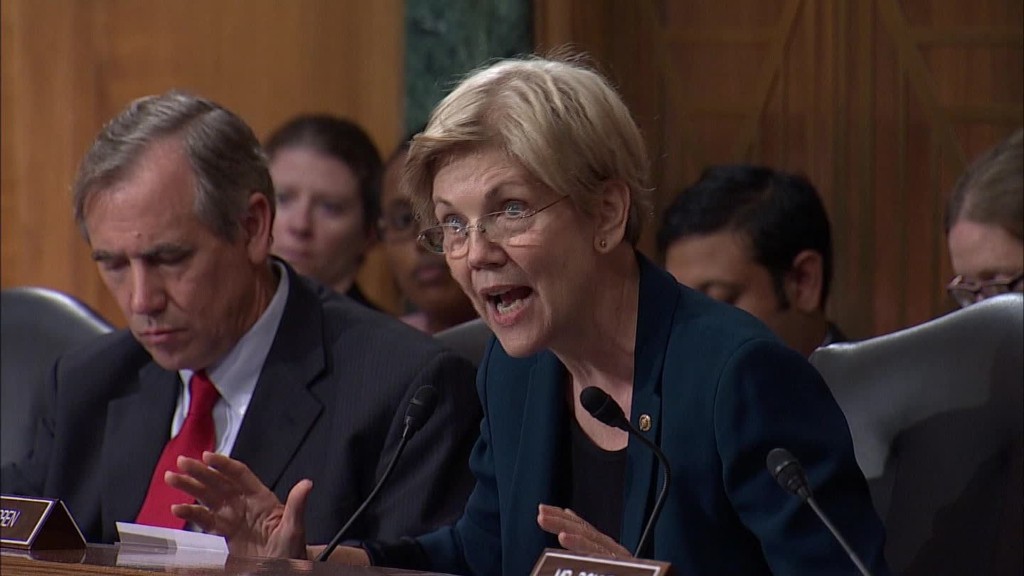 Elizabeth Warren: Wells Fargo CEO should resign