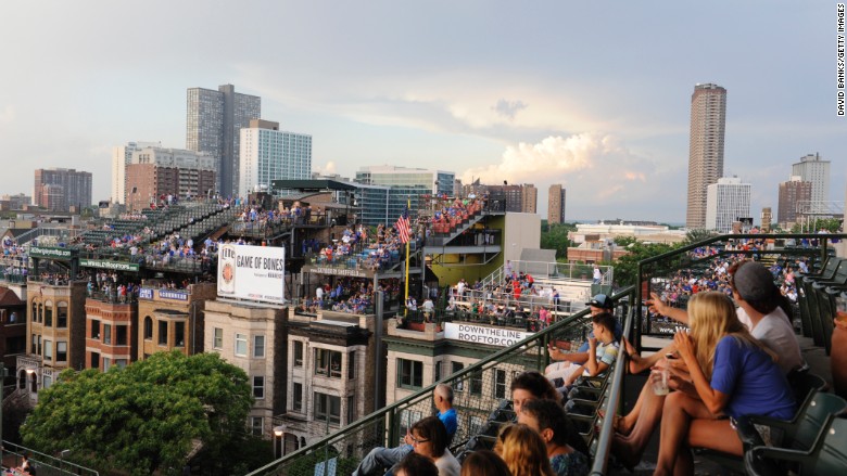 wrigley field rooftops cubs