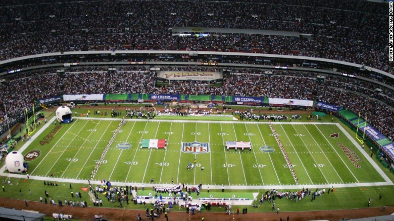 NFL heads to Mexico to attract Hispanic fans