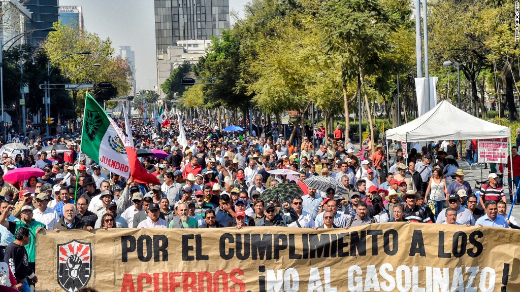 Mexicans protest gas hikes