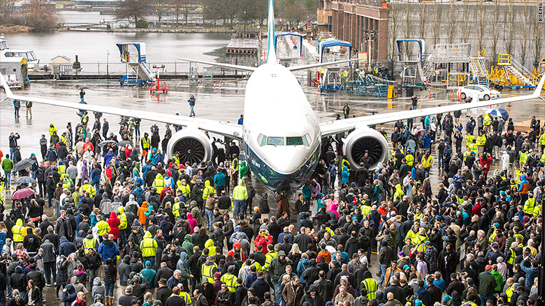 boeing 737 max roll out 2