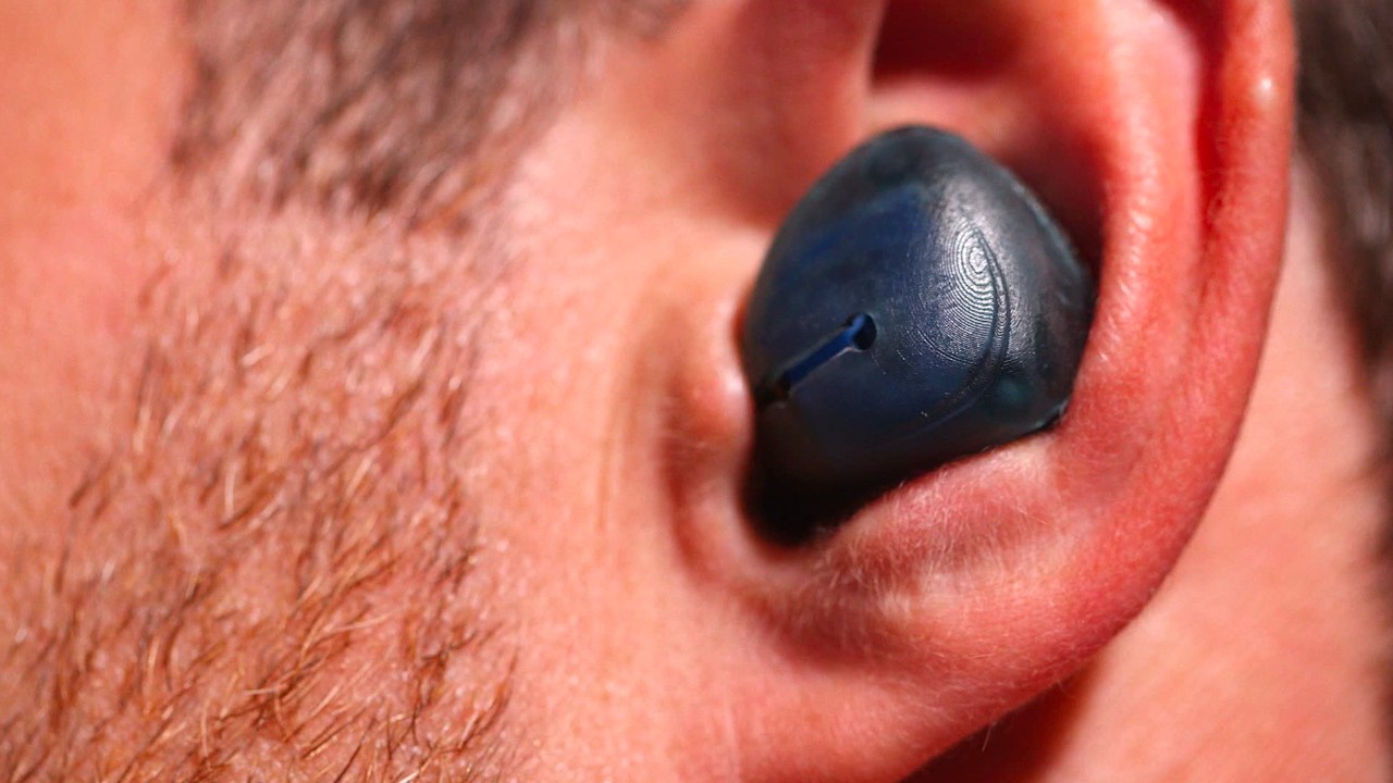 testing-earbuds-that-translate-in-real-time-video-tech