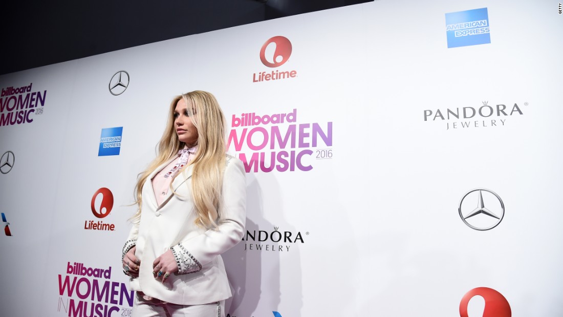 Kesha offers online living advice 
