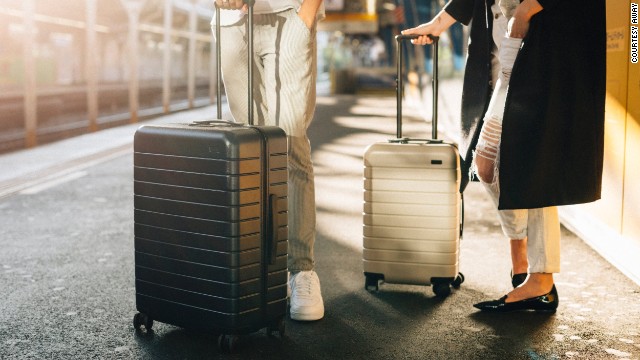I Traveled With Away Luggage For The First Time & Here's Why It's Worth The  Hype - Narcity