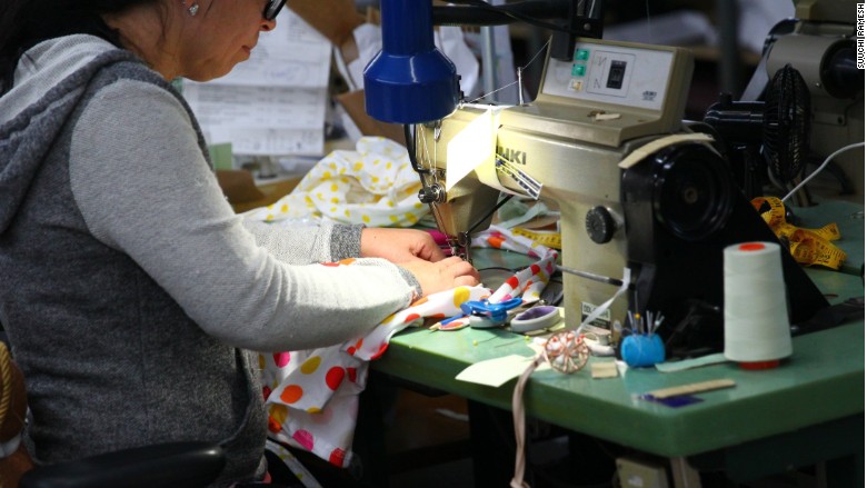 suuchi factory sewing