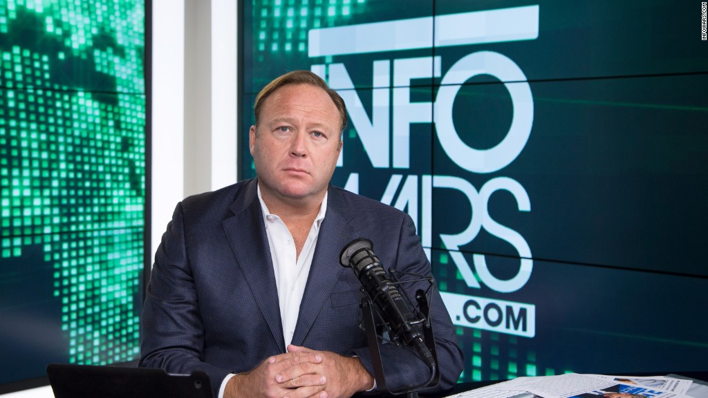 Critics abound for Megyn Kelly interview with Alex Jones