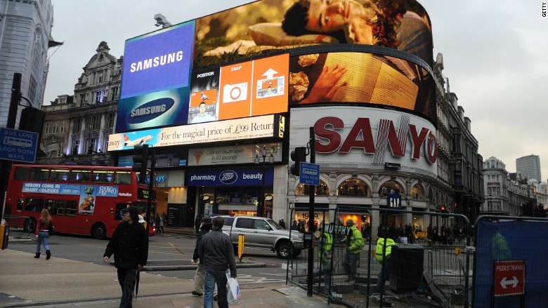 Sanyo Piccadilly Circus 2011 