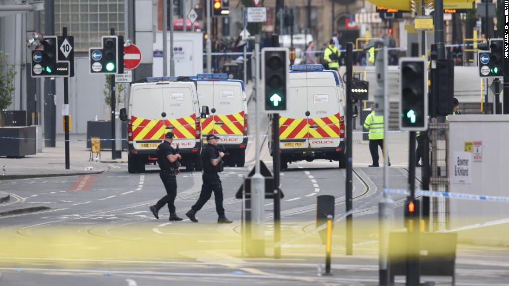 Witnesses describe Manchester Arena explosion