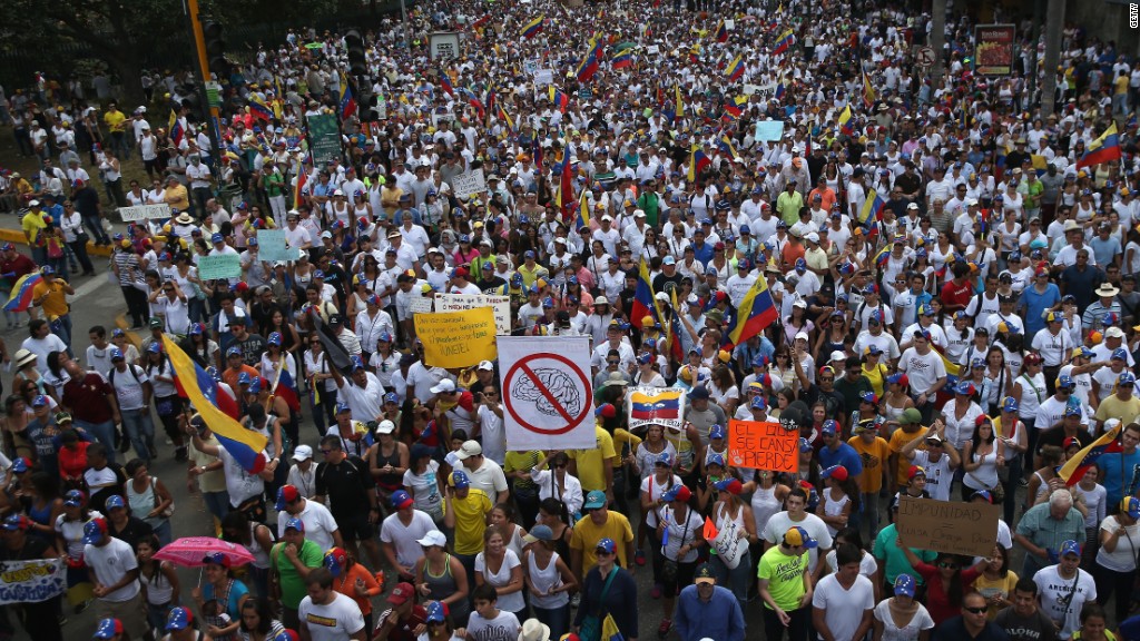 Why Venezuelans are protesting 