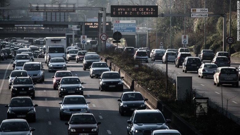 paris cars traffic france 