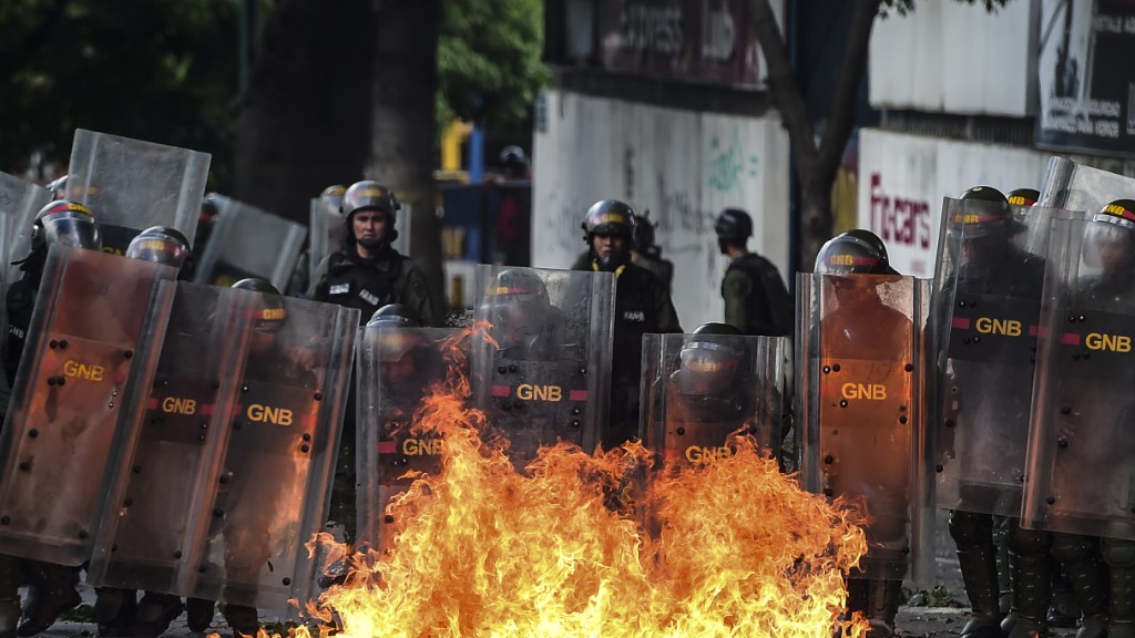 Why Venezuela is in crisis